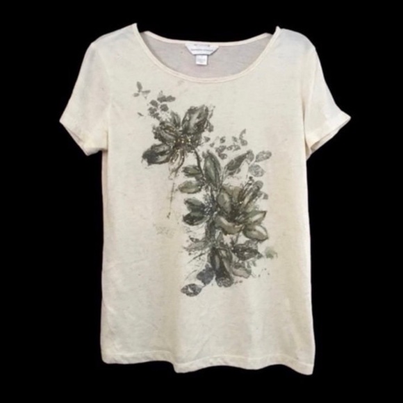 Neutral summer tee with floral and sequin decor by Christopher & Banks - Picture 2 of 6